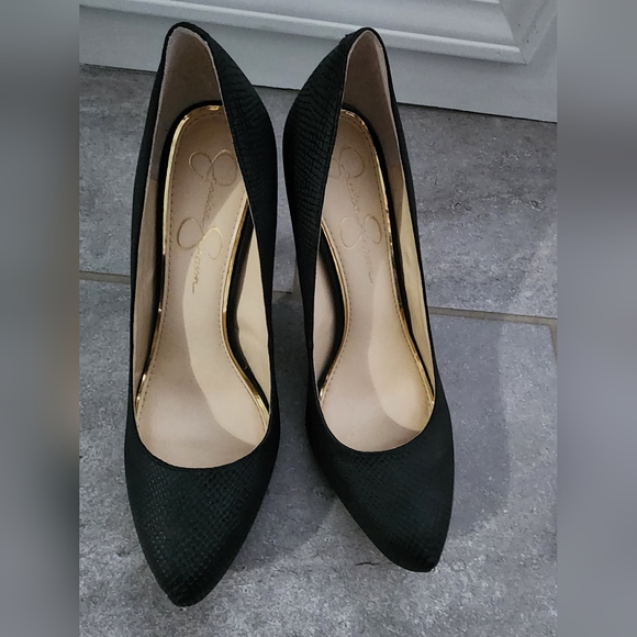 Jessica Simpson Heels - Picture 4 of 4